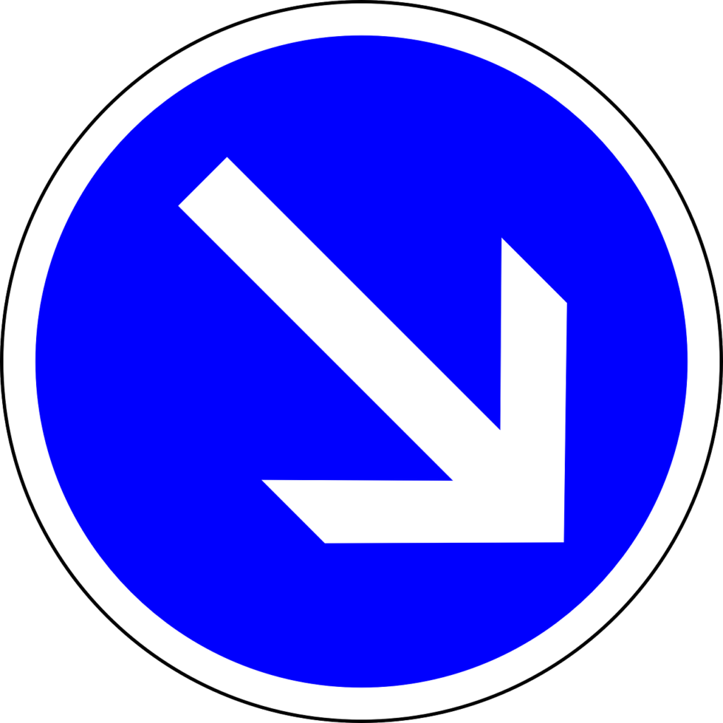 Symbolbild: Verkehrszeichen "rechts vorbei"