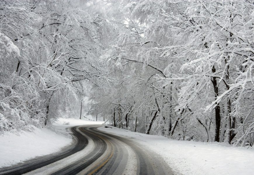 Mehrere Verkehrsunfälle durch winterliche Straßenverhältnisse