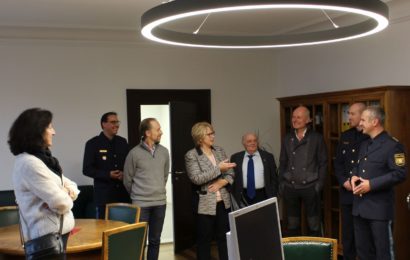 Die Jüdische Gemeinde Regensburg besucht die Polizeiinspektion Regensburg Süd