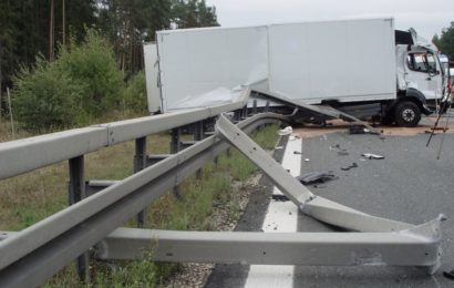 Alkoholisierter Sattelzugfahrer verursacht Unfall auf der Autobahn