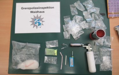 Schleierfahnder stellen auf der A6 in einem Transporter Drogen sicher – Zwei Personen in Haft