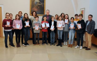 Sieger erst im Stechen ermittelt – Jakob Beck von der Realschule Auerbach gewinnt Vorlesewettbewerb