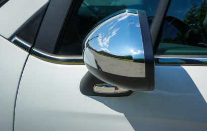 Beim Überholen entgegenkommendes Fahrzeug übersehen