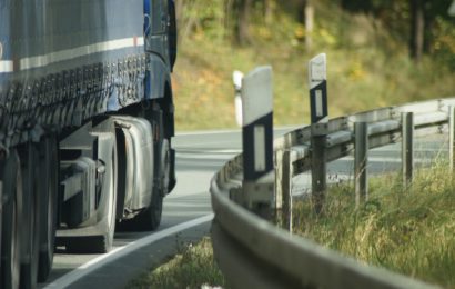 Alleinbeteiligter Lkw-Unfall bei Runding