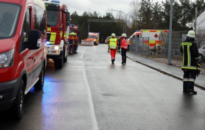 Großübung von Polizei, Feuerwehr und Rettungsdienst im Landkreis Cham