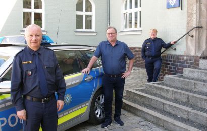 v.l.n.r.: PHK Klaus Meier, KHK Thomas Wagner, PDin Ursula Fendl Foto: VPI Regensburg