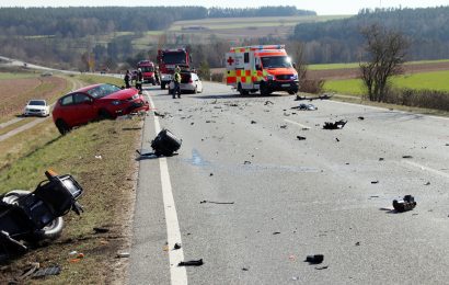Verkehrsunfall nach Vorfahrtsverstoß bei Schwarzenbach