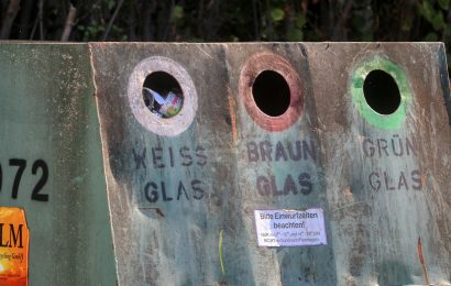 Rechtsradikale Graffitis – Polizei sucht Zeugen