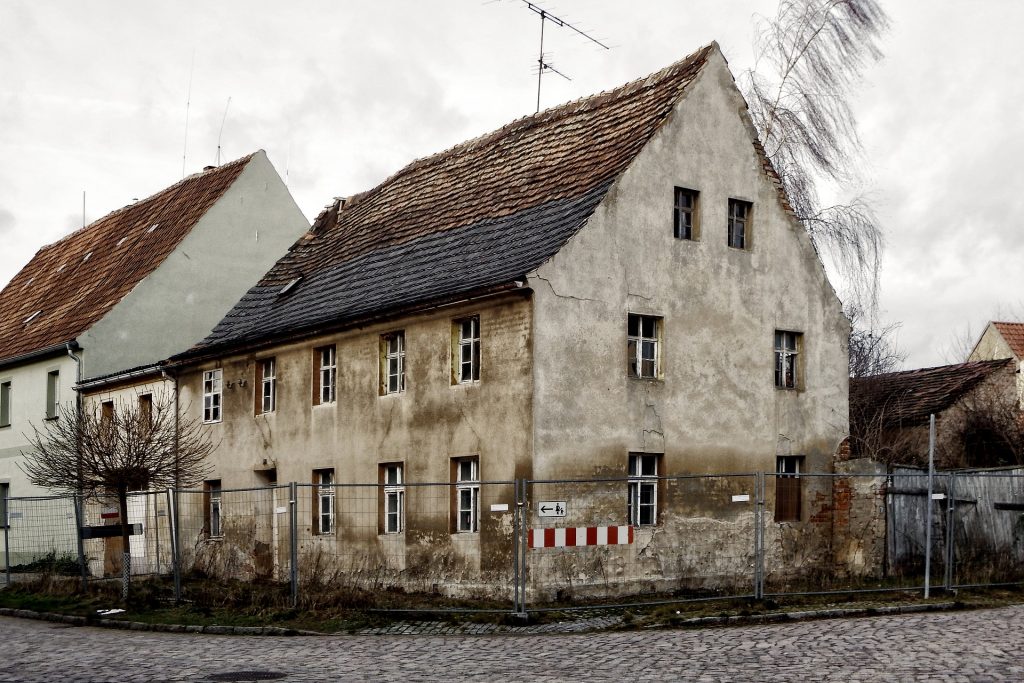 Symbolbild: Leerstehendes Haus