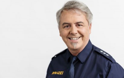 Einstellungsberater der Polizeiinspektion Regensburg Süd tritt in den Ruhestand