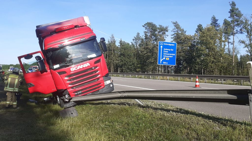 Der Fahrer des LKW stand vermutlich unter Drogeneinfluss Foto: Oberpfalz Aktuell