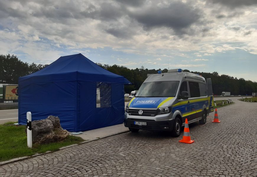 Verkehrspolizeiinspektion (VPI) Regensburg und Grenzpolizeigruppe (GPG) der PI Furth im Wald führten eine gemeinsame Großkontrolle durch