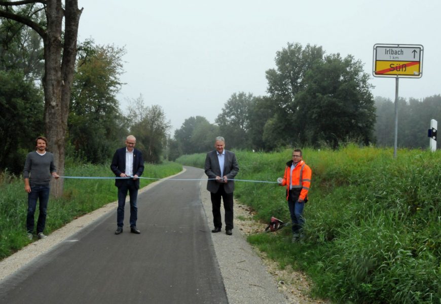 Freie Fahrt zwischen Süß und Irlbach – Geh- und Radweg an der Kreisstraße AS5 für den Verkehr freigegeben