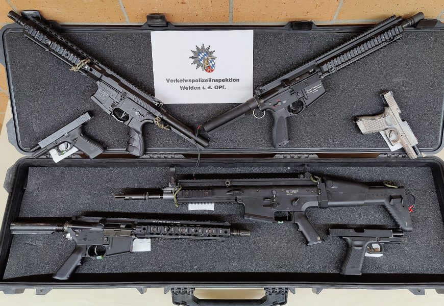 Anzeigen nach dem Waffengesetz für „Hobby-Soldaten“ bei Vohenstrauß