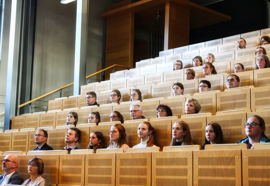 MINT-Mädchen-Projekt der OTH im Studienjahr 2019/20 feiert Abschluss