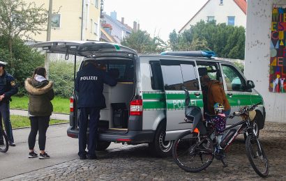 Betrunken in Regensburg unterwegs und Polizisten beleidigt