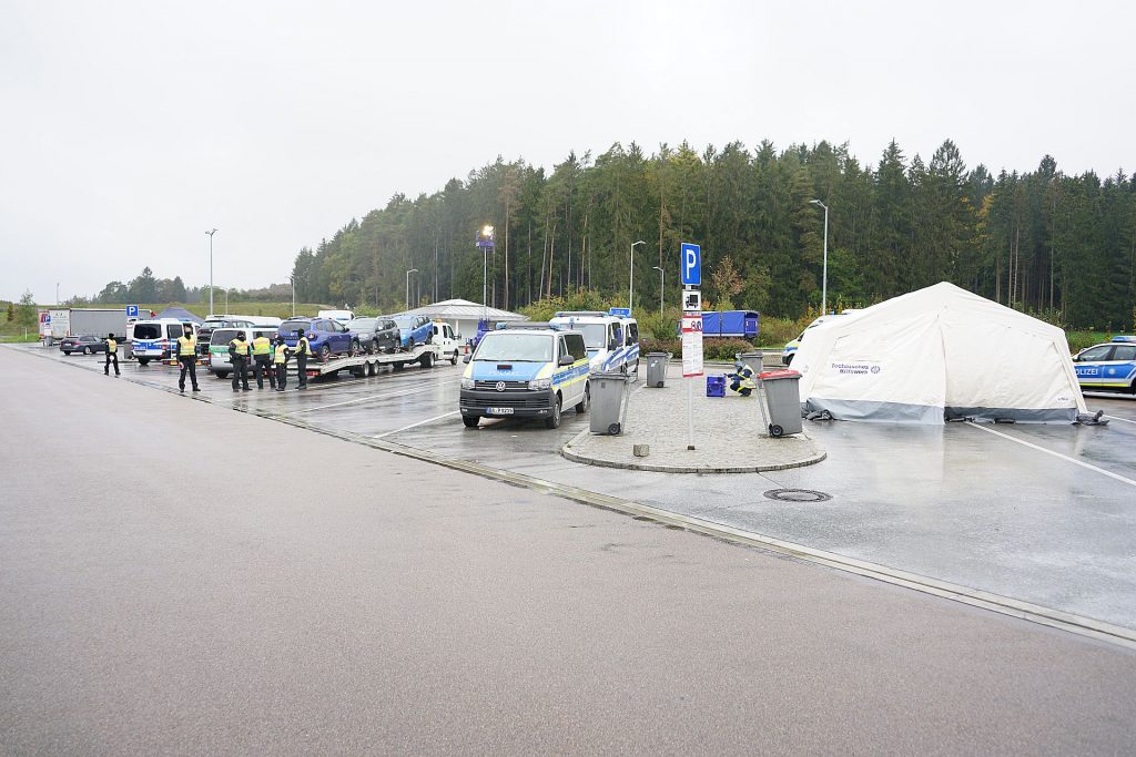 Einer der Kontrollpunkte in der Oberpfalz am 15.10.2020 Foto: Polizei