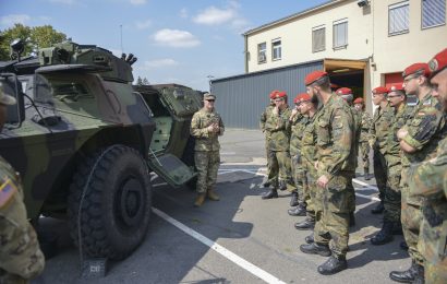 Manöver der Bundeswehr mit Lastwagen-Konvois im Landkreis Amberg-Sulzbach