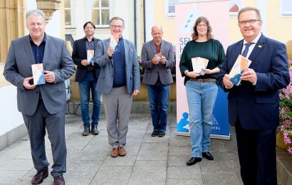 Stadt Amberg und Landkreis legen neues Verzeichnis der Selbsthilfegruppen vor