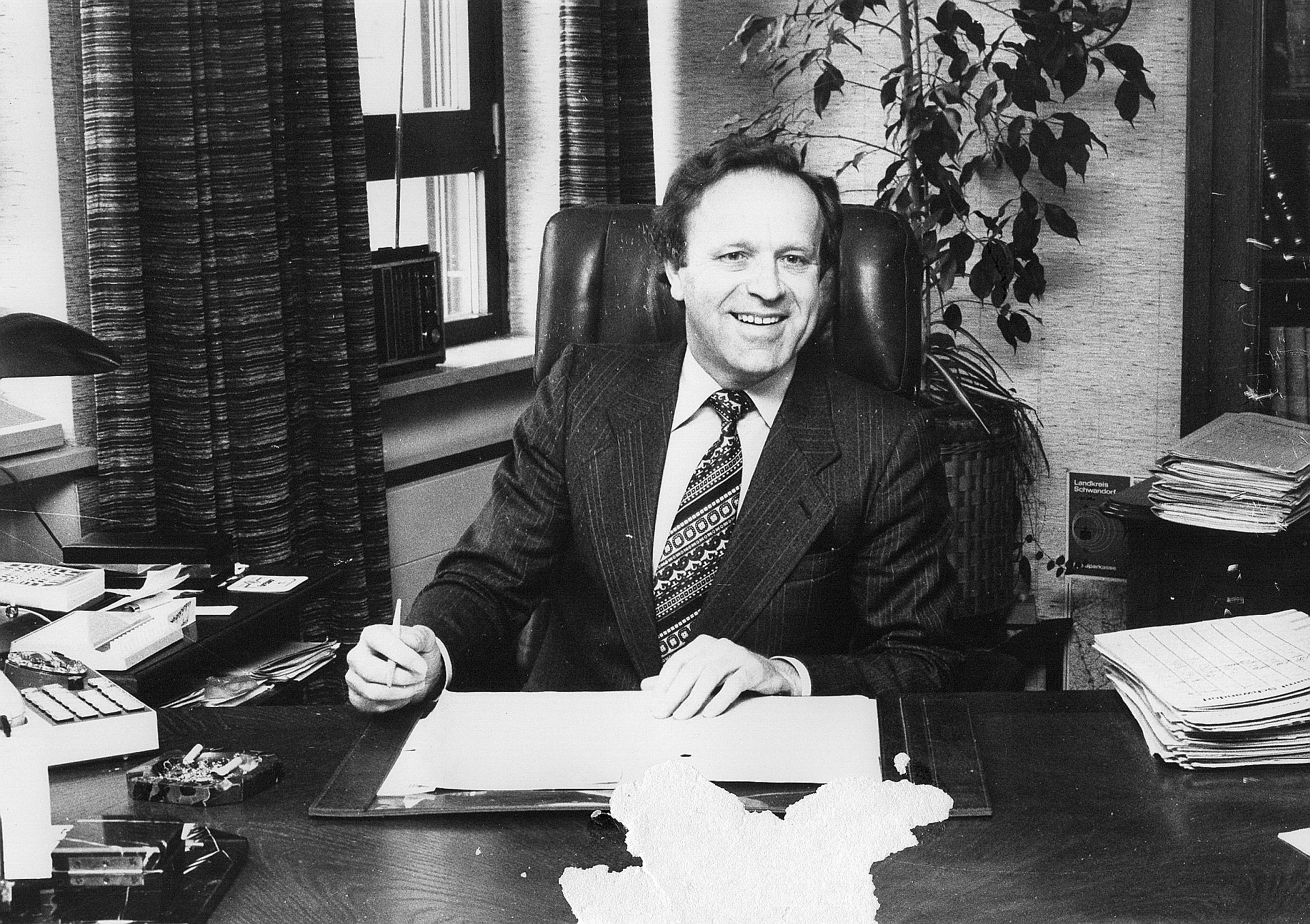 „Der Ghandi der Oberpfalz“ AltLandrat Hans Schuierer wird 90