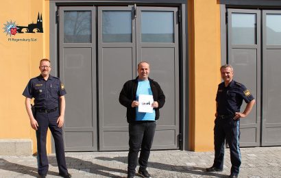 Couragierter Regensburger Bürger hilft Polizeibeamtem bei Festnahme