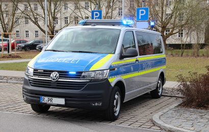 Polizei Oberpfalz mit neuen Fahrzeugen ausgestattet