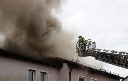 Brandentwicklung durch Blitzeinschlag in einem Wohnhaus