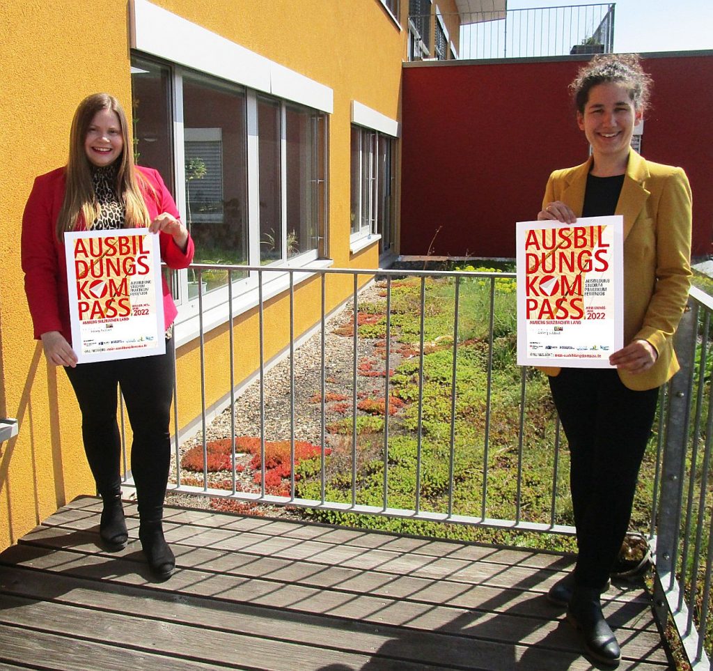 v.li.: Initiatorin und Wirtschaftsförderin Angela Powalla mit Yvonne Schieder, Leiterin der IHK-Geschäftsstelle Amberg Sulzbach Foto: Gabriele Seebauer, IHK-Geschäftsstelle Amberg-Sulzbach