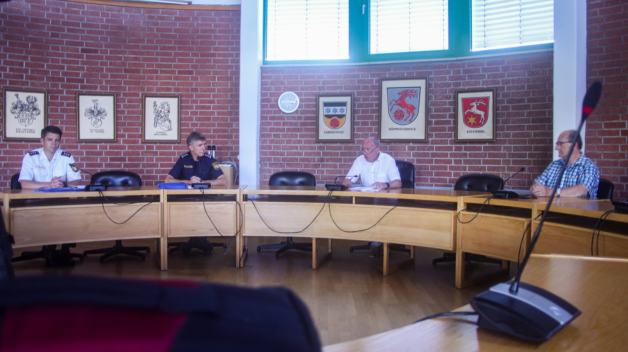 Pressekonferenz zum evtl. Bombenfund im Sitzungssaal des Rathauses Foto: Pressedienst Wagner