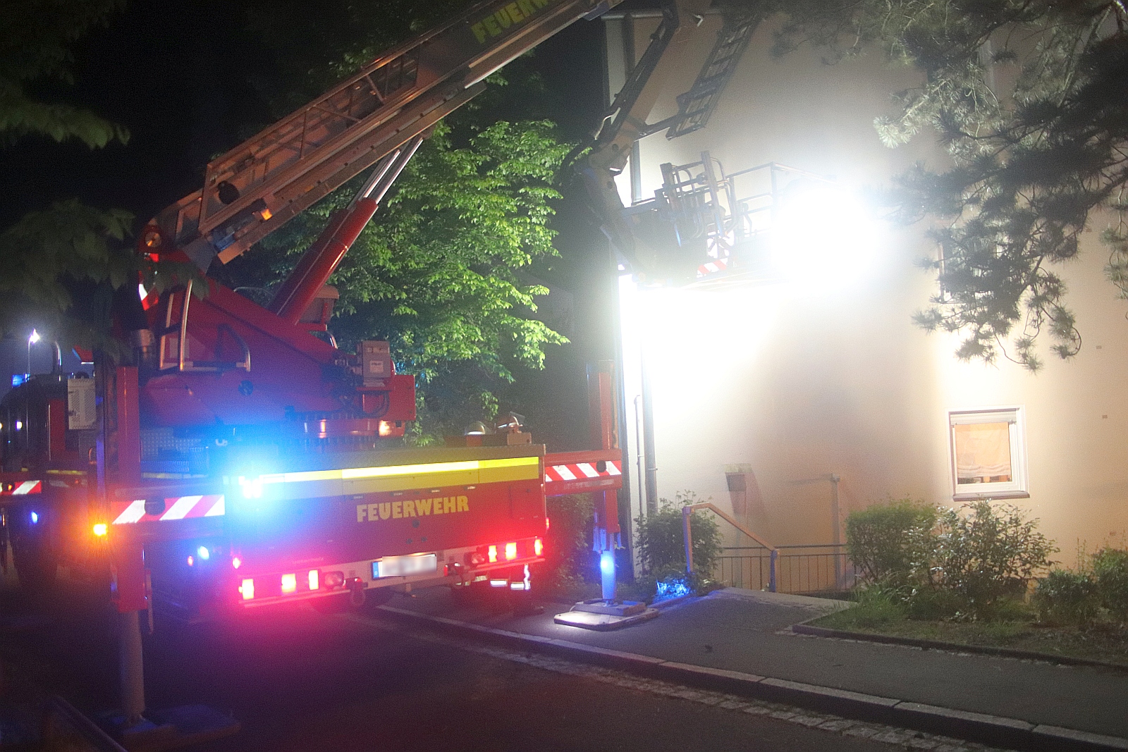 Brand in Wohnanlage in Teublitz