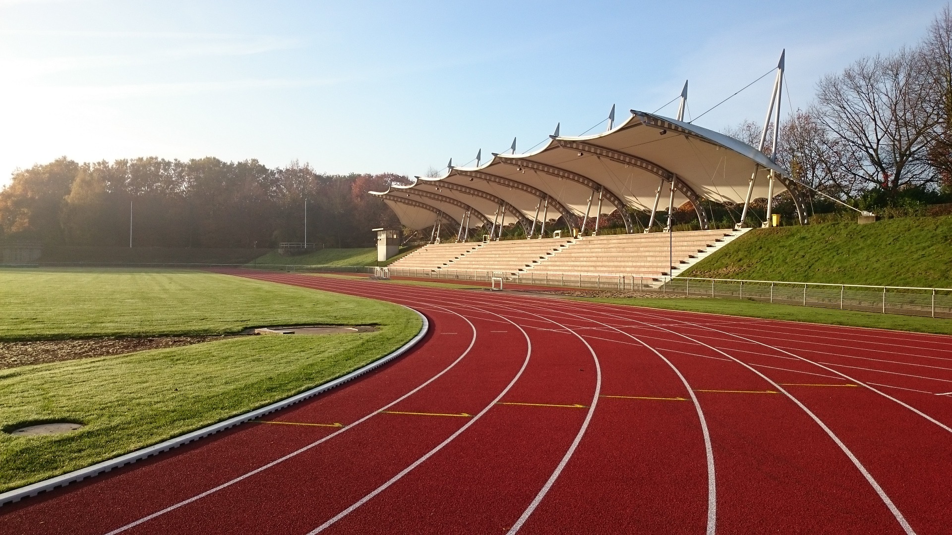 Sachbeschädigung am Sportplatz in Auerbach