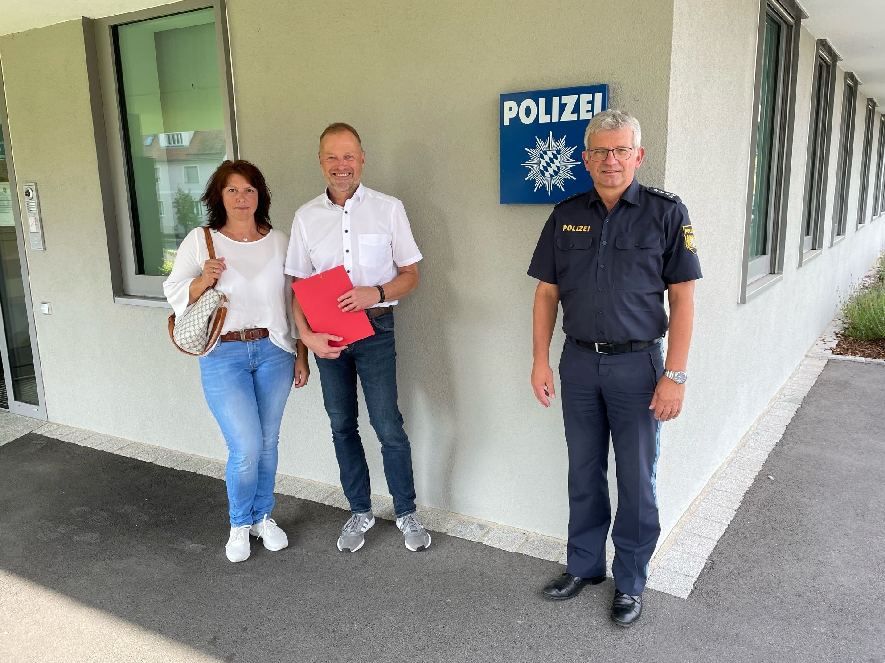 Das Ehepaar konnte einen Fahrraddiebstahl aufklären und erhielt dafür eine Belohnung Quelle: PI Tirschenreuth