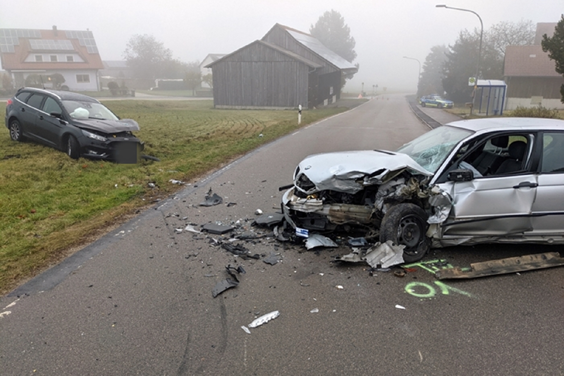 Beide Fahrzeuge wurden bei dem Unfall total beschädigt Foto: Oberpfalz Aktuell