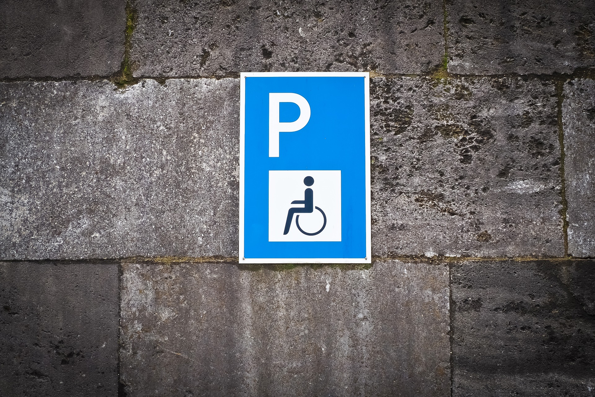 Symbolbild: Behindertenparkplatz