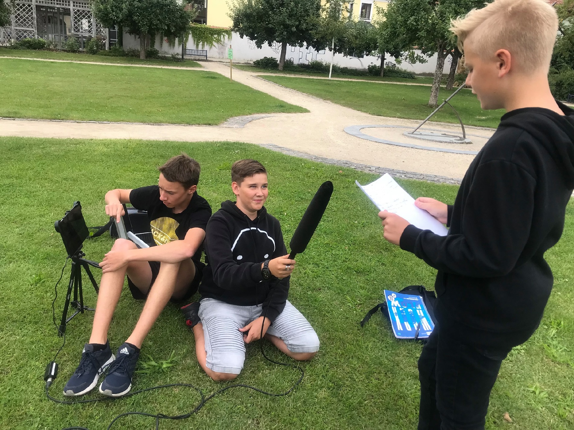 Jugendliche beim ersten Medienprojekt. Foto © Nadine Gräml, Stadt Amberg