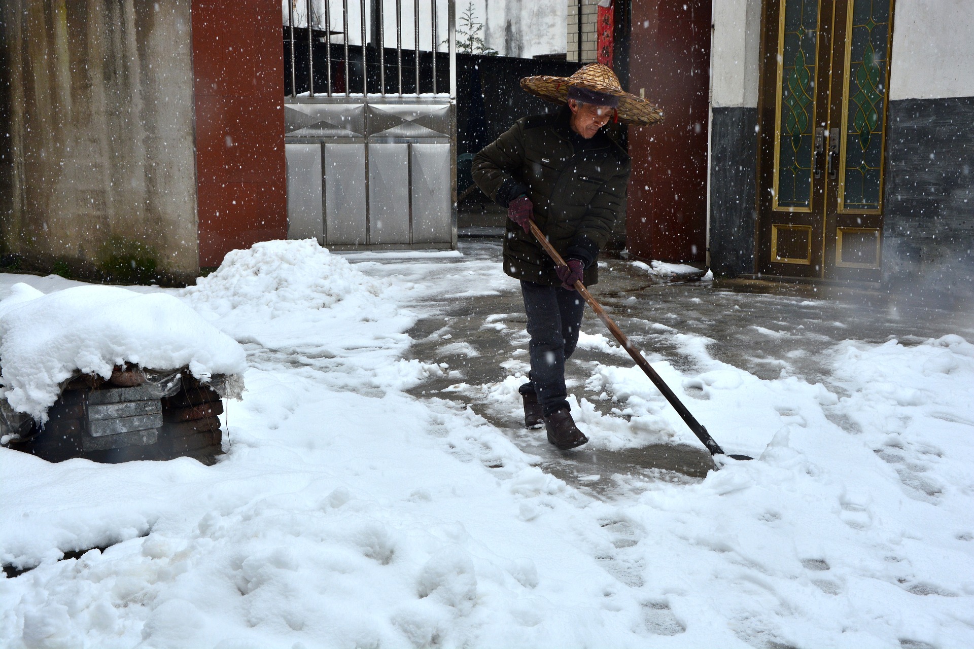 Schneeschippen in Illschwang eskaliert