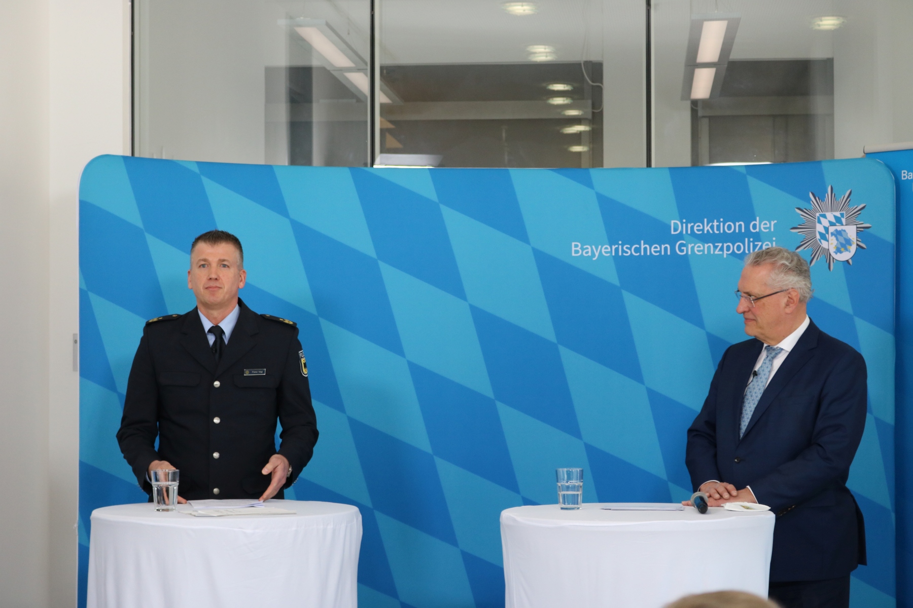 Deutlich mehr Aufgriffe der Bayerischen Grenzpolizei – Innenminister Joachim Herrmann zur Bilanz 2021