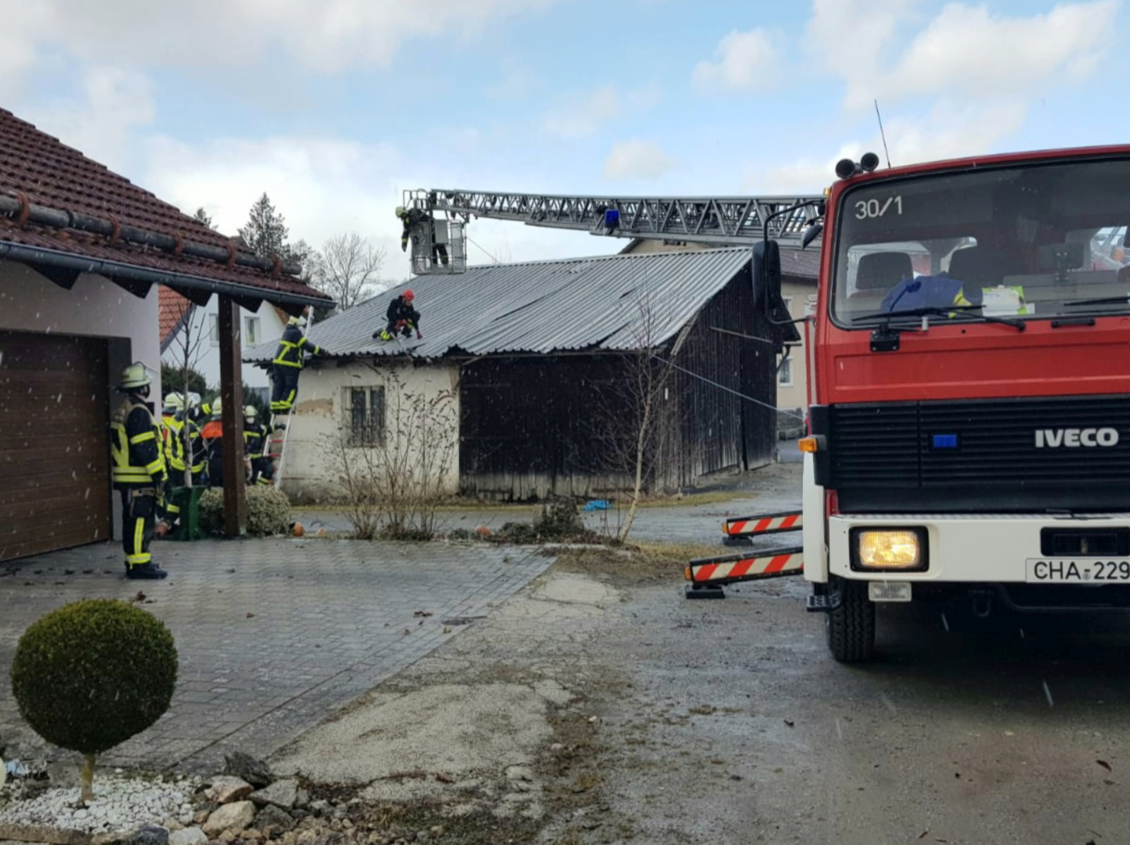 Orkan Ylenia sorgte bis zum Abend für 96 Unwettereinsätze im Landkreis Cham