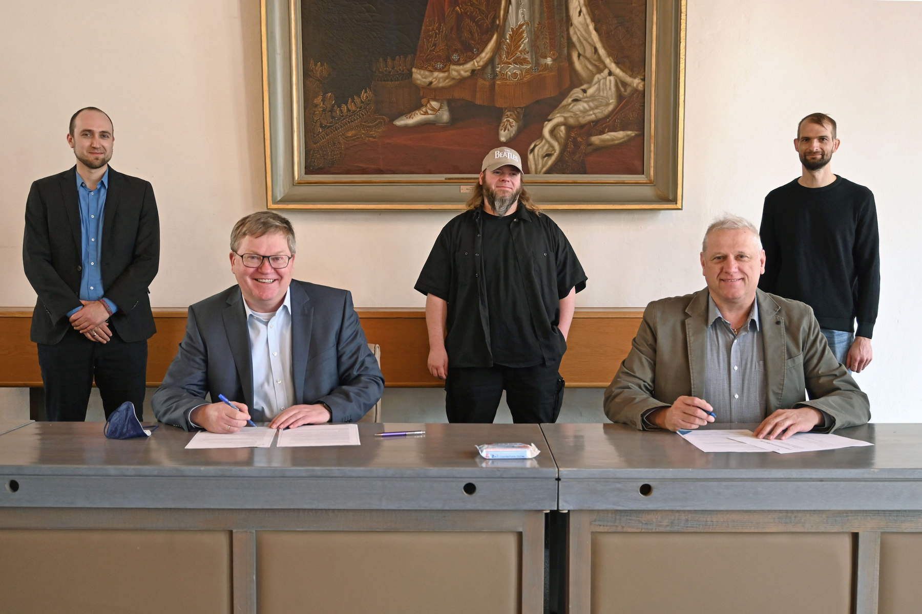 Vertreter der Stadt Amberg unterzeichnen Inklusionsvereinbarung