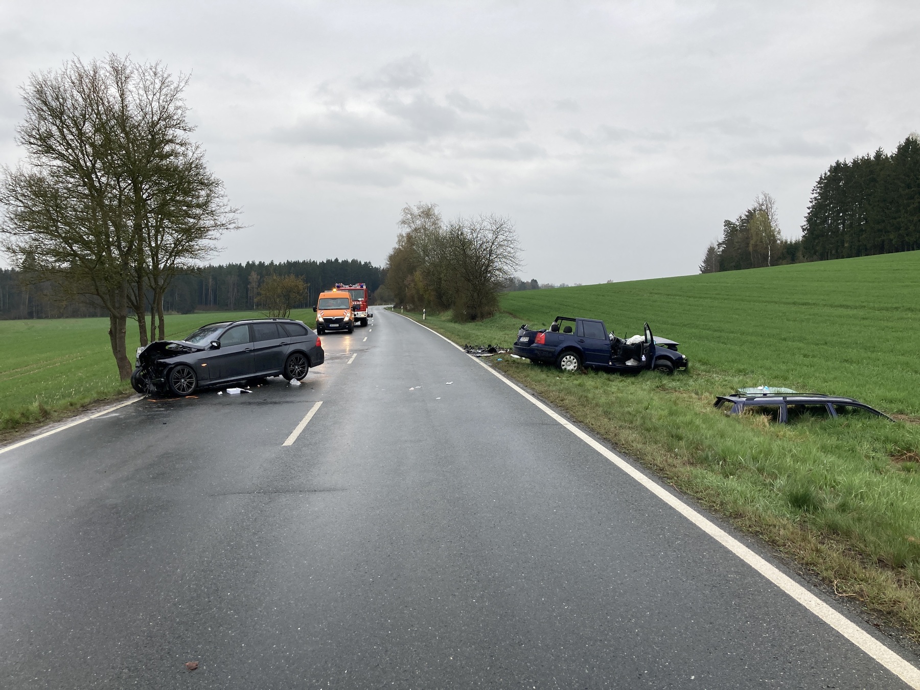 Zwei Schwerverletzte nach Frontalzusammenstoß