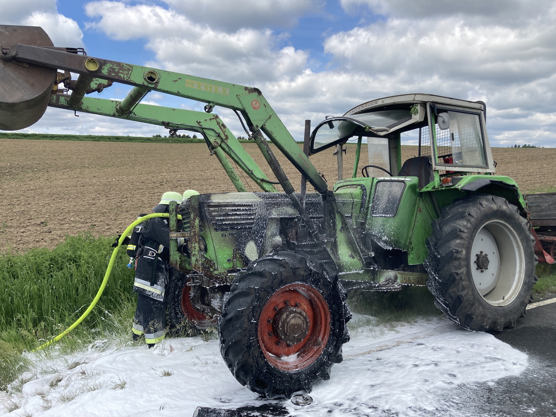 Der alte Traktor dürfte nur mehr Schrottwert besitzen Quelle PI NEW