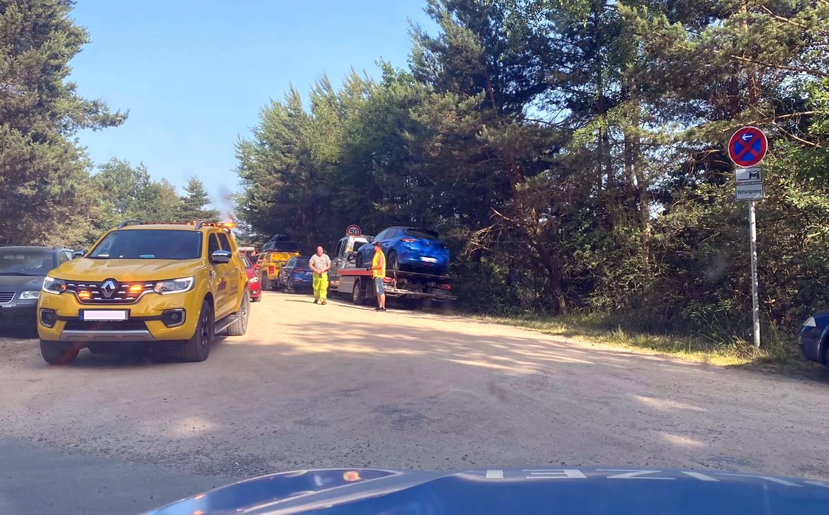 Zugeparkte Rettungswege Foto: PM Sommer, Polizei Schwandorf