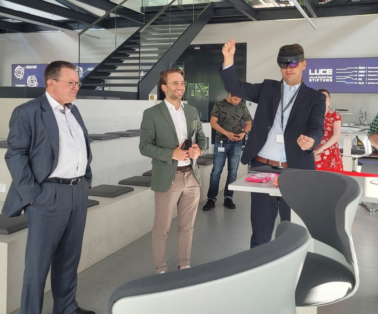 Europaabgeordneter Christian Doleschal zu Besuch im Future Lab