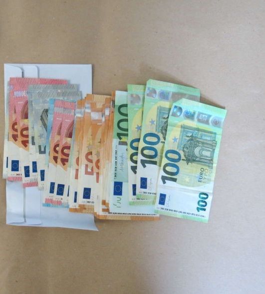 Das sichergestelle Bargeld Foto: KPI Regensburg