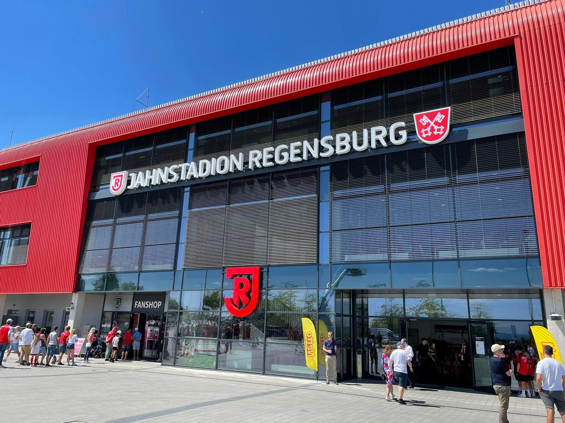 SSV Jahn Regenburg gegen den 1. FC Nürnberg