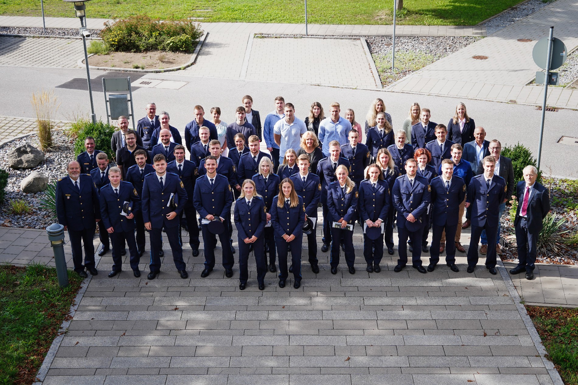 Polizeipräsident Zink begrüßt neue Polizeibeamte / Angestellte