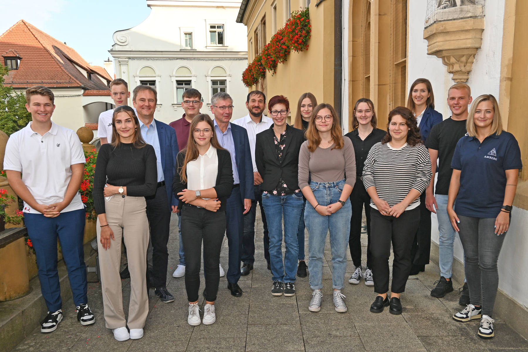 12 neue Auszubildende für die Amberger Stadtverwaltung