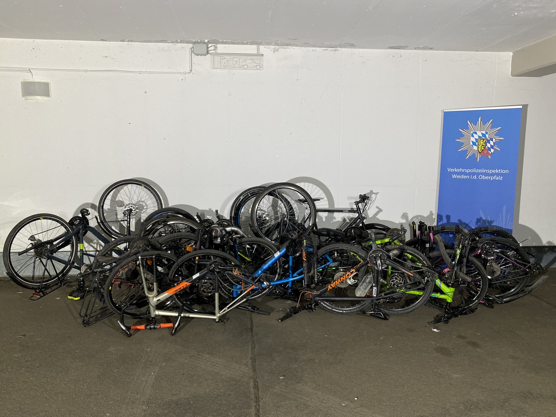 Aufnahme der sichergestellten Fahrräder Quelle: VPI Weiden