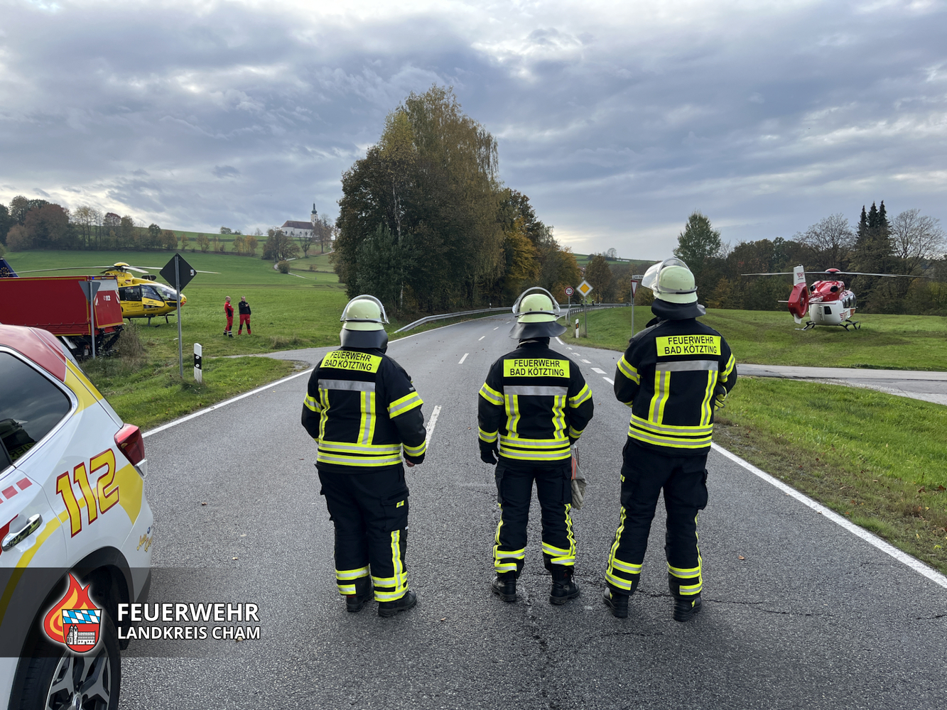 Zwei Verletzte Personen mussten mit den Rettungshubschraubern abtransportiert werden Quelle: Kreisbrandinspektion Cham