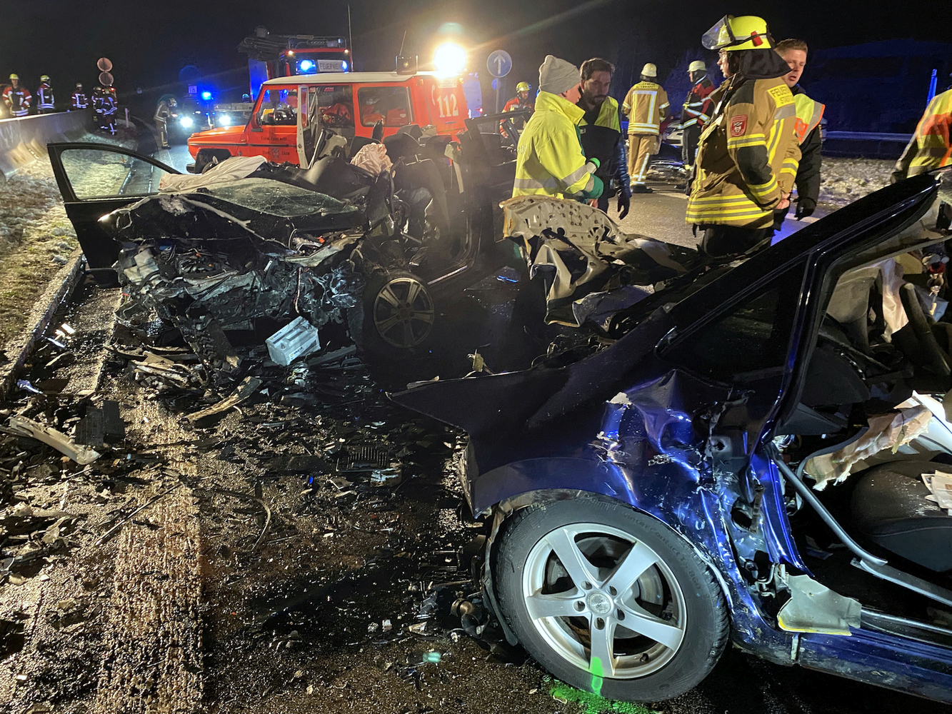 Tödlicher Verkehrsunfall durch Falschfahrer auf der B85